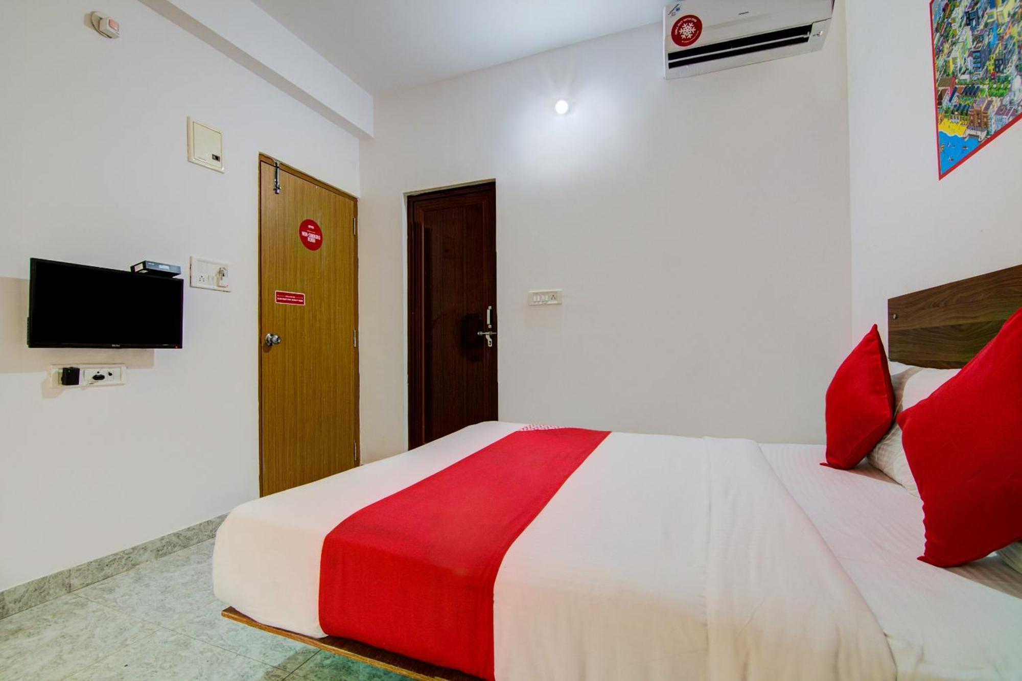 Hotel O Varcity Comforts Near Ragigudda Sri Prasanna Anjaneyaswamy Temple Bangalore Exterior photo